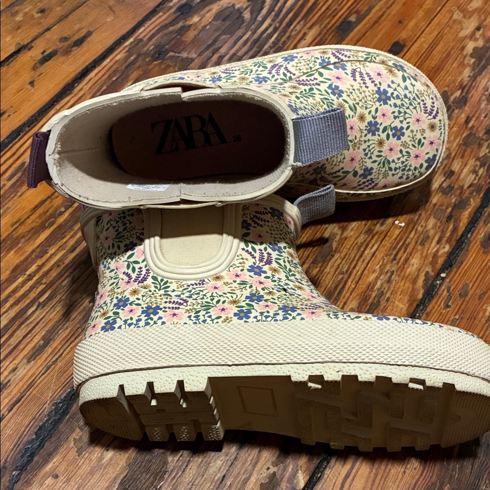 Zara Kids Cream and Purple Floral Boots